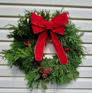 Traditional Cedar Wreath 22"